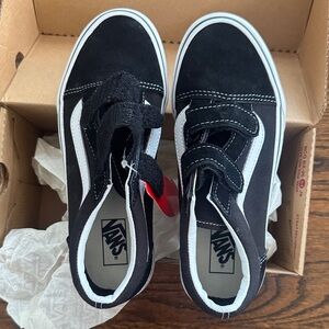 Vans Kids Black and White Sneakers boys size 3y